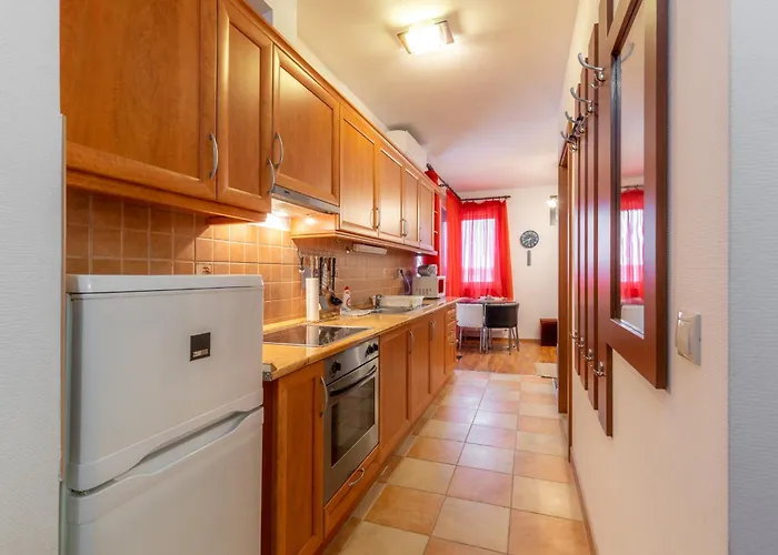 דירה Galerius By Bltn שיופוק